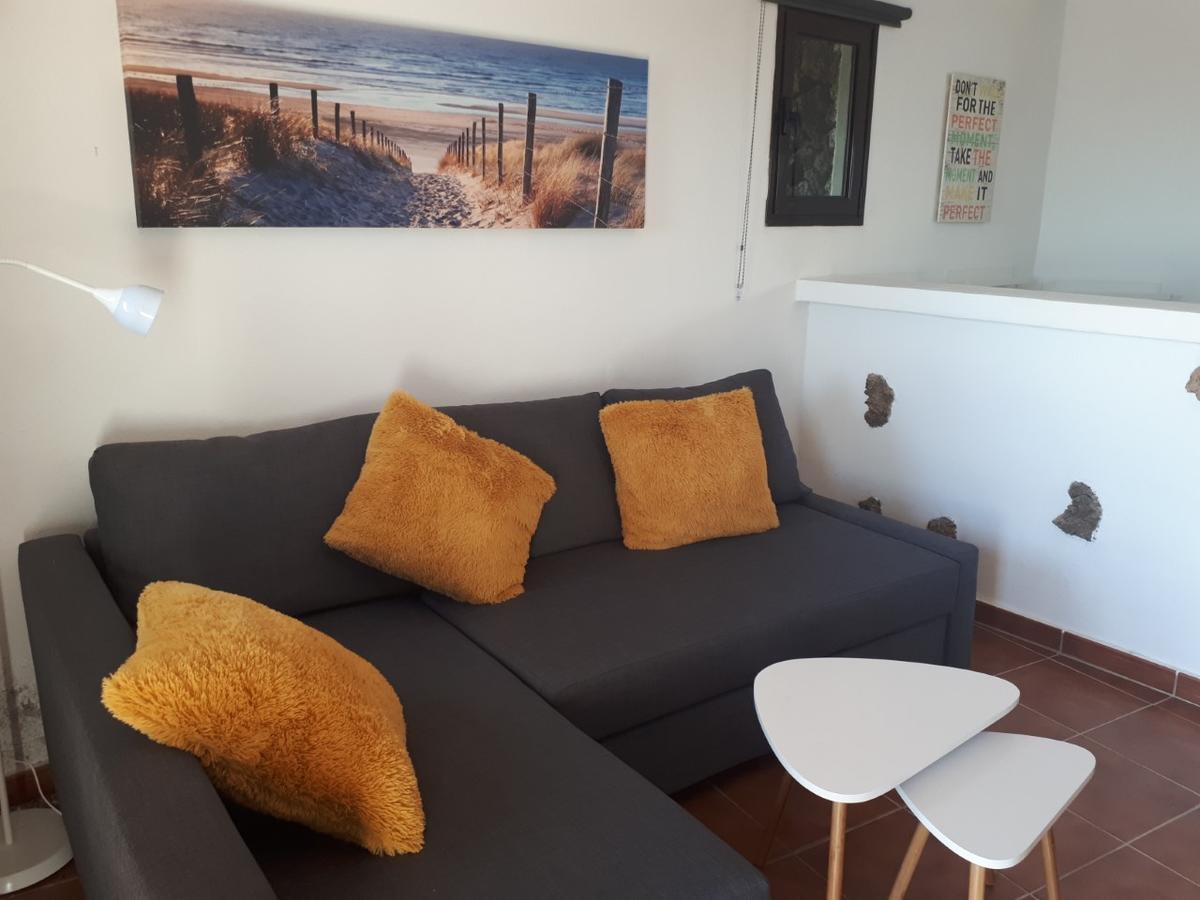 בית הארחה Tías 	Loft La Tahonilla מראה חיצוני תמונה