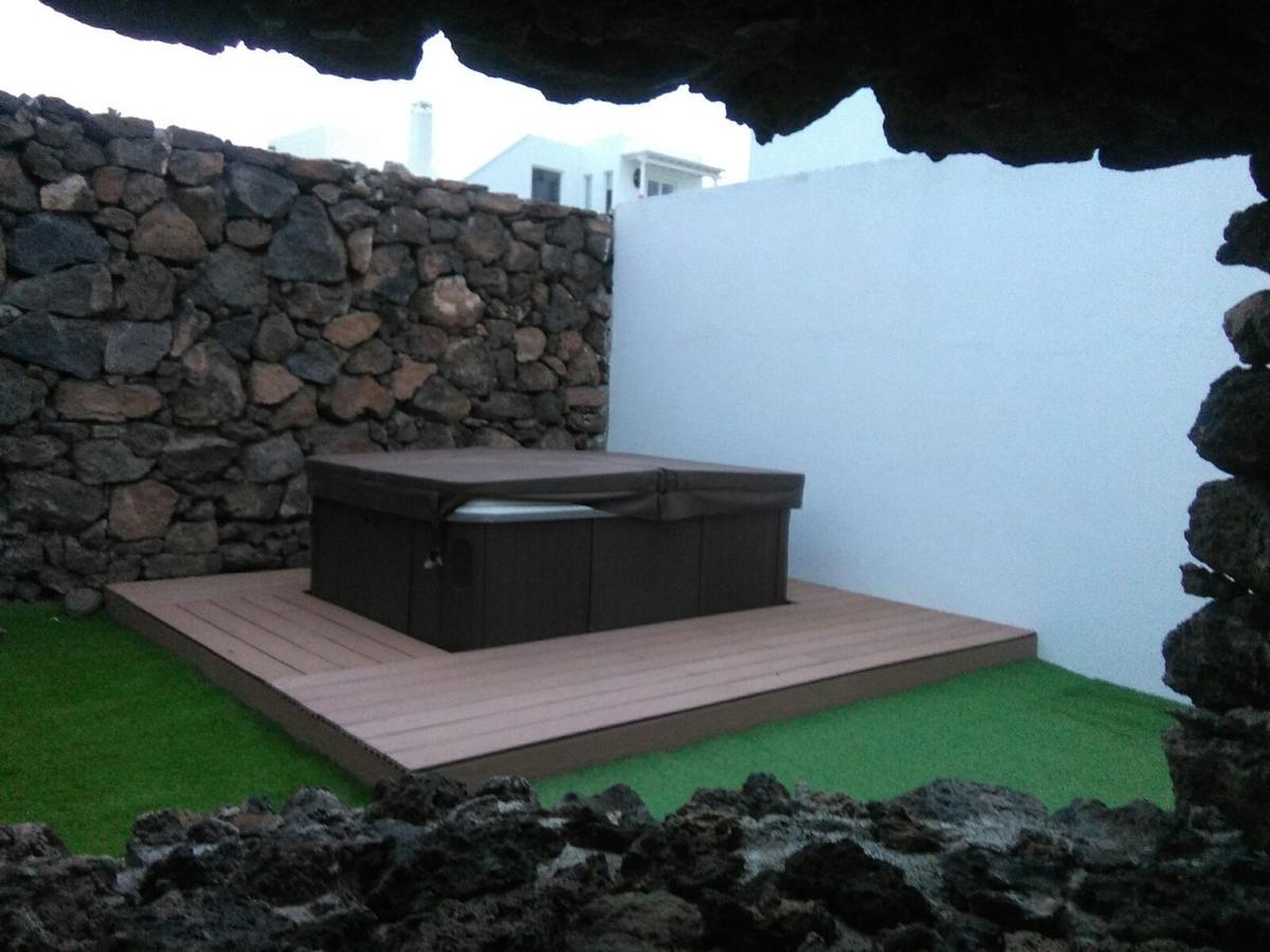 בית הארחה Tías 	Loft La Tahonilla מראה חיצוני תמונה