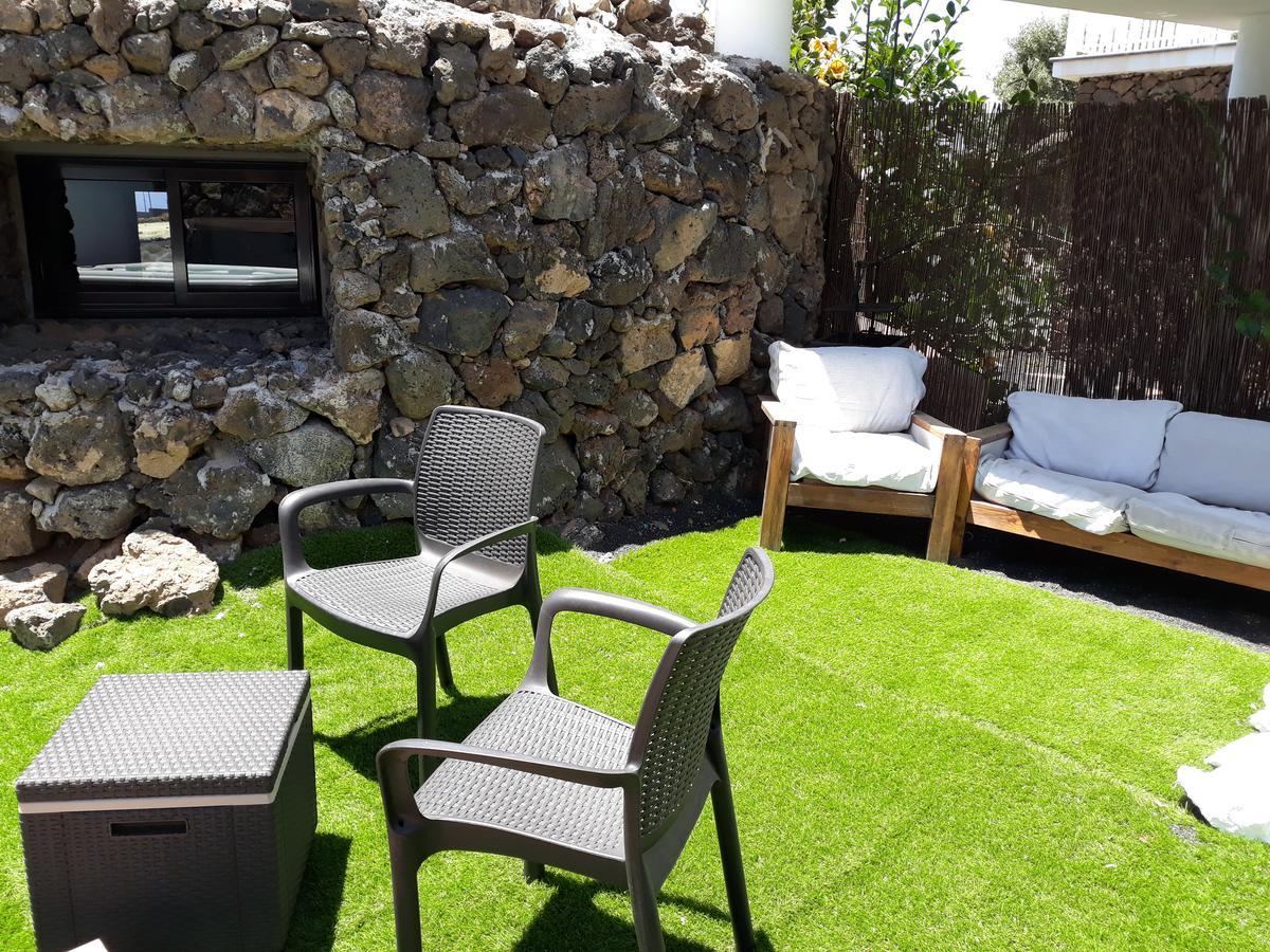בית הארחה Tías 	Loft La Tahonilla מראה חיצוני תמונה