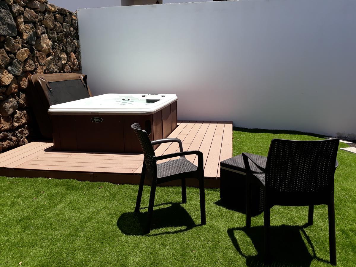 בית הארחה Tías 	Loft La Tahonilla מראה חיצוני תמונה