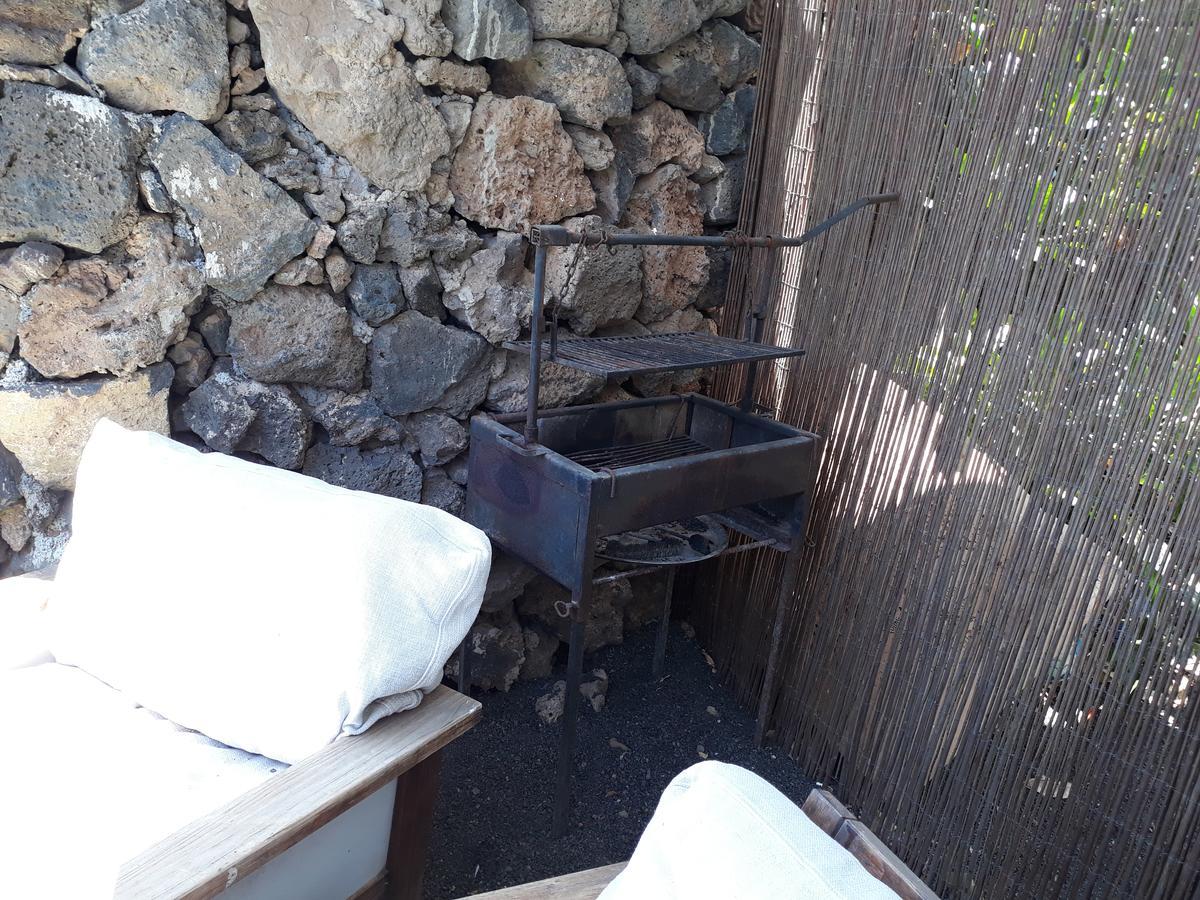 בית הארחה Tías 	Loft La Tahonilla מראה חיצוני תמונה